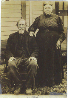 Horace and Nancy Fogg